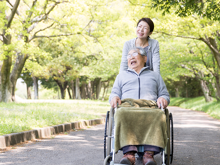 通院や外出も安心の丁寧な付き添い対応